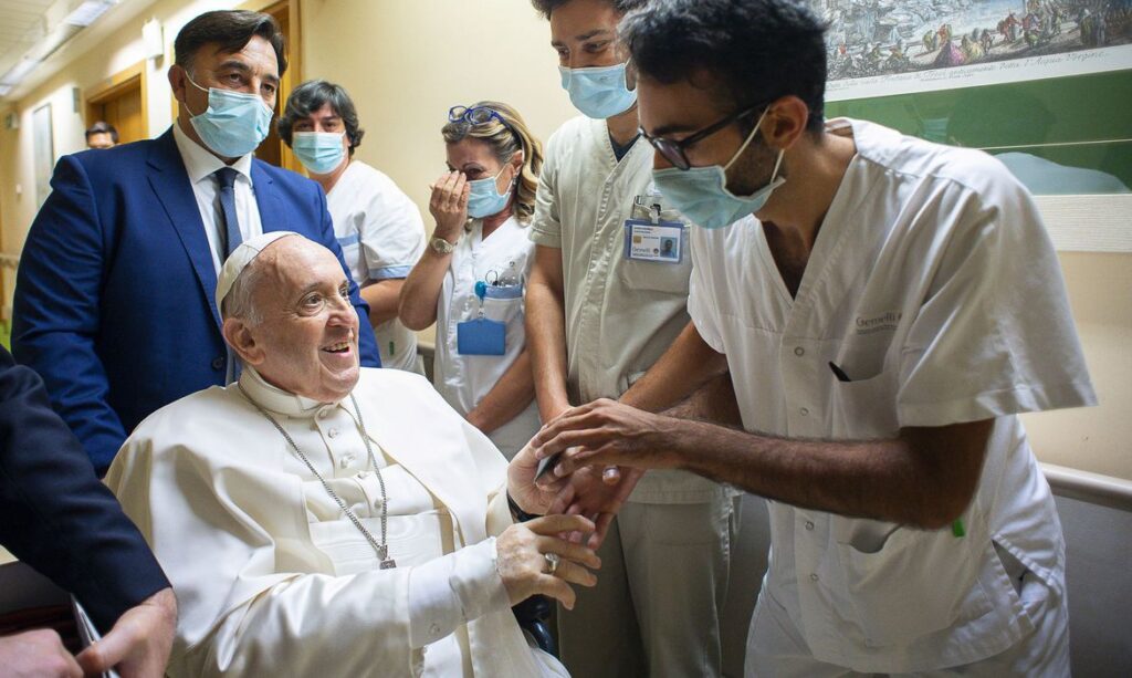 tz  rciovg rtrmadp  pope surgery angelus