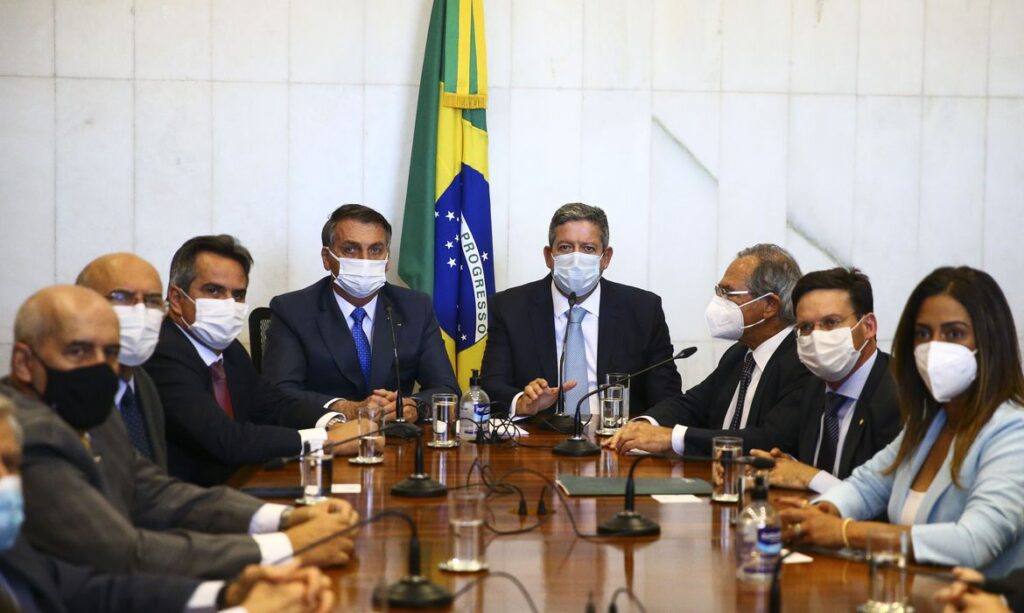 novo bolsa familia mcamgo abr