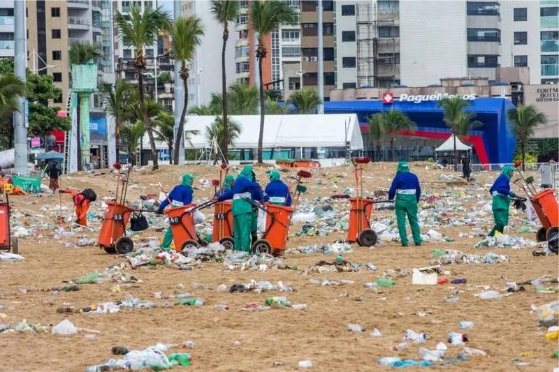 Prefeitura promete reciclar 15 toneladas de lixo do Réveillon