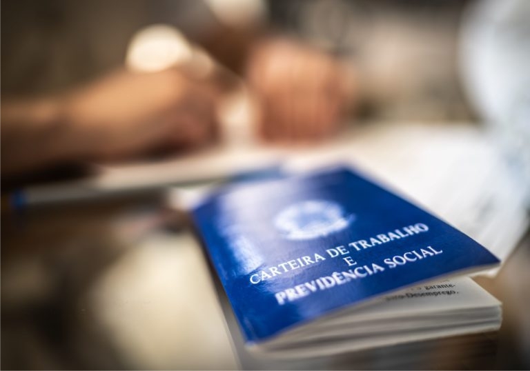 IDT/Sine oferece 839 vagas de emprego