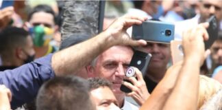 Bolsonaro gastou R$ 197 mil com comida em viagens ao Ceará