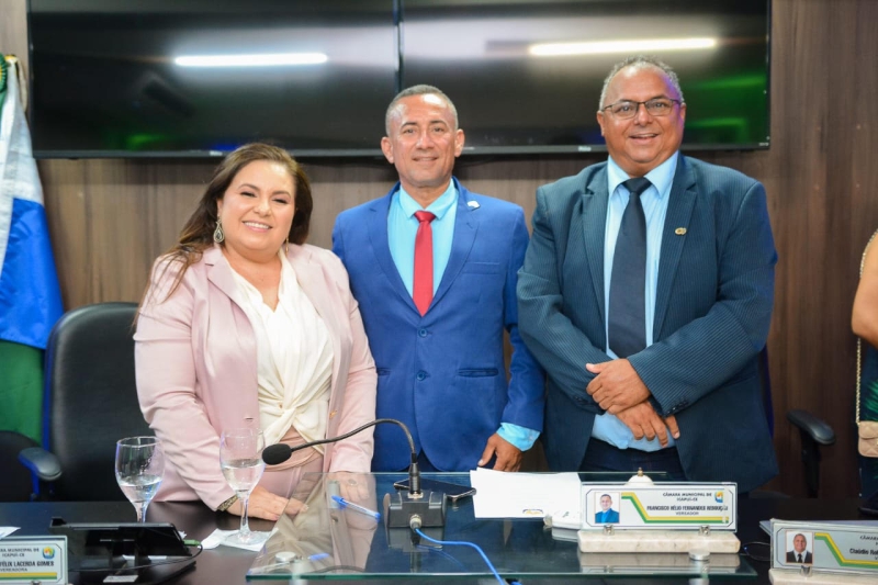 Hélio Rebouças assume presidência da Câmara Municipal de Icapuí