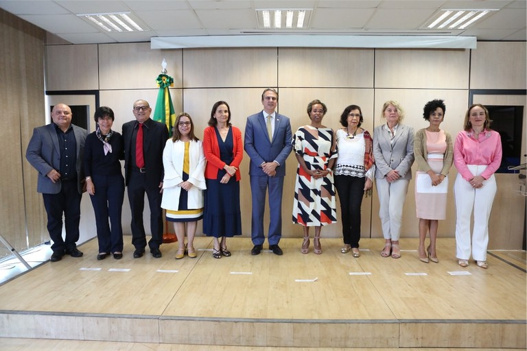 Camilo anuncia sua equipe no Ministério da Educação