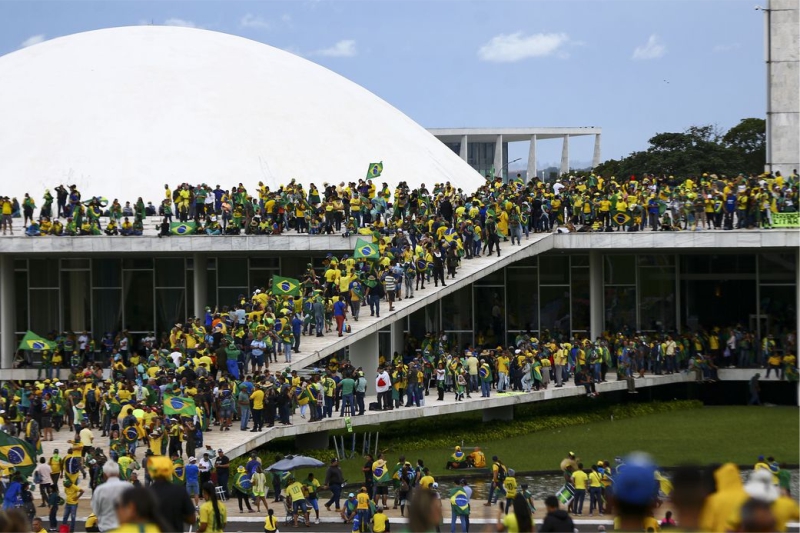 Entidades repudiam invasões antidemocráticas