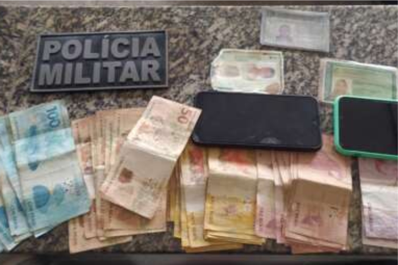 cédulas falsas apreendidas em Coreaú.