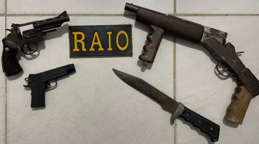 A prisão foi efetuada pelo Comando de Policiamento de Rondas e Ações Intensivas e Ostensivas - Foto: Divulgação.