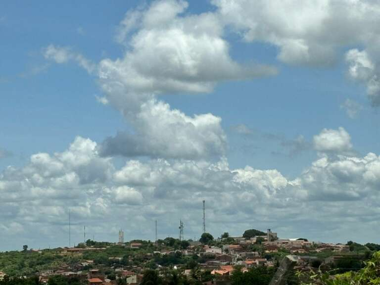 Para sábado a tendência é que todas as regiões recebam registros pontuais - Foto: Marciel Bezerra