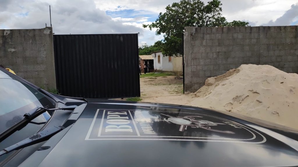 Foram cumpridos três mandados de prisão preventiva e três de busca e apreensão nos municípios de Aquiraz e Mossoró (RN) - Foto:Divulgação/Ficco.