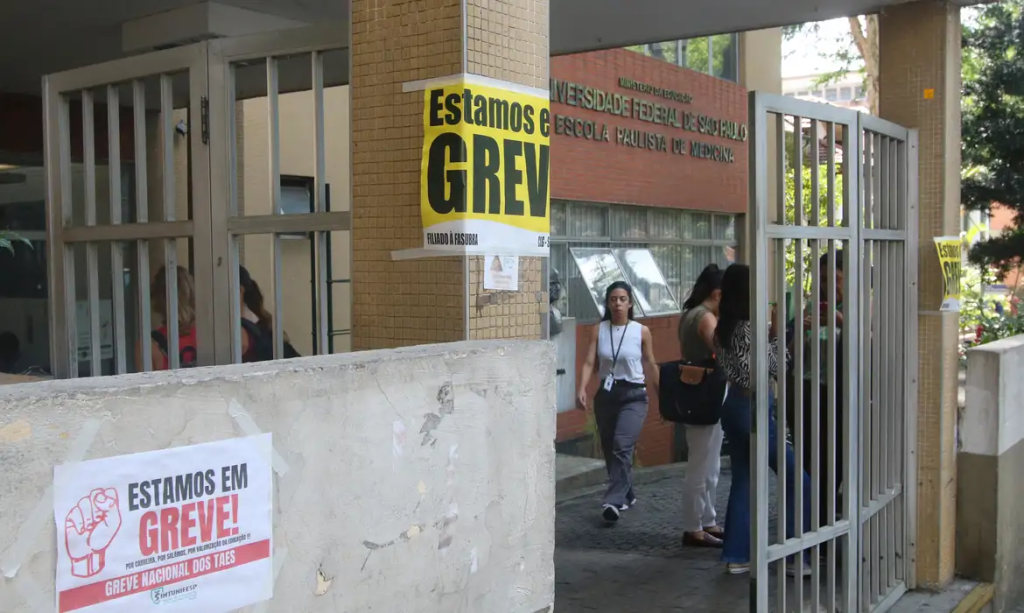 Sindicato classificou proposta de "irrisória e decepcionante" - Foto: Rovena Rosa/Agência brasil.
