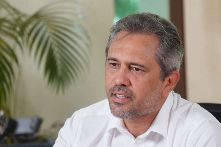 Mais de 50 mil professores serão beneficiados. 