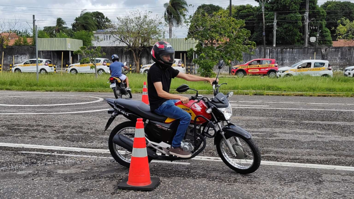 Agendamento para os referidos atendimentos já está liberado na página inicial do site oficial do órgão - Foto:Divulgação/Detran