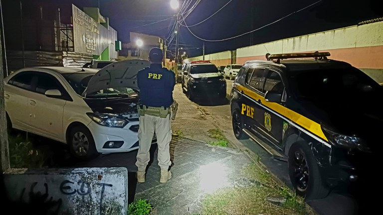 PRF realiza série de apreensões de veículos clonados em operações no estado - Foto: Divulgação/PRF.