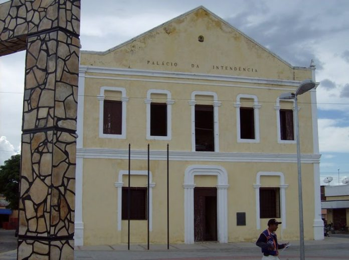 Sede da Prefeitura de Jaguaribe - Foto:Divulgação/Ilustração