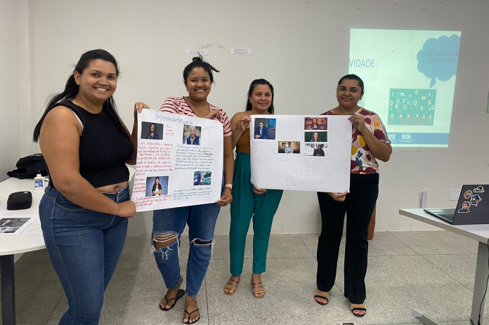 O curso aborda desde princípios básicos da gestão empresarial até estratégias de marketing e finanças - Foto: Divulgação/FIEC.