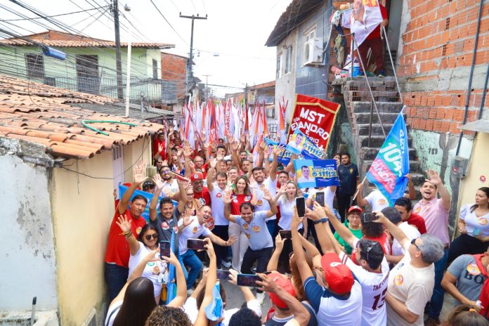 Evandro e Gabriela na Serrinha- Foto: Divulgação.