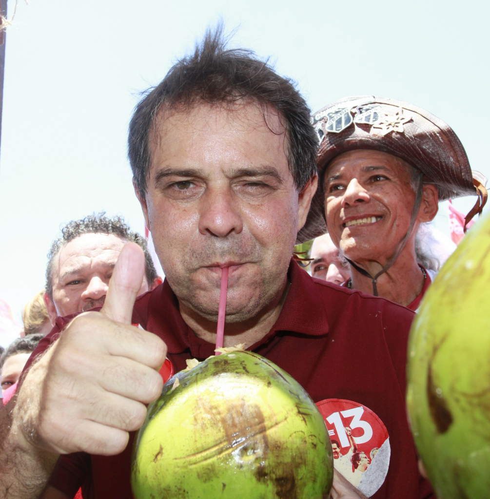 Evandro Leitão tem encontro com advogados- Imagem: Reprodução.