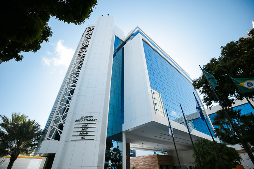 FIEC diz ser urgente a redução das taxas de juros