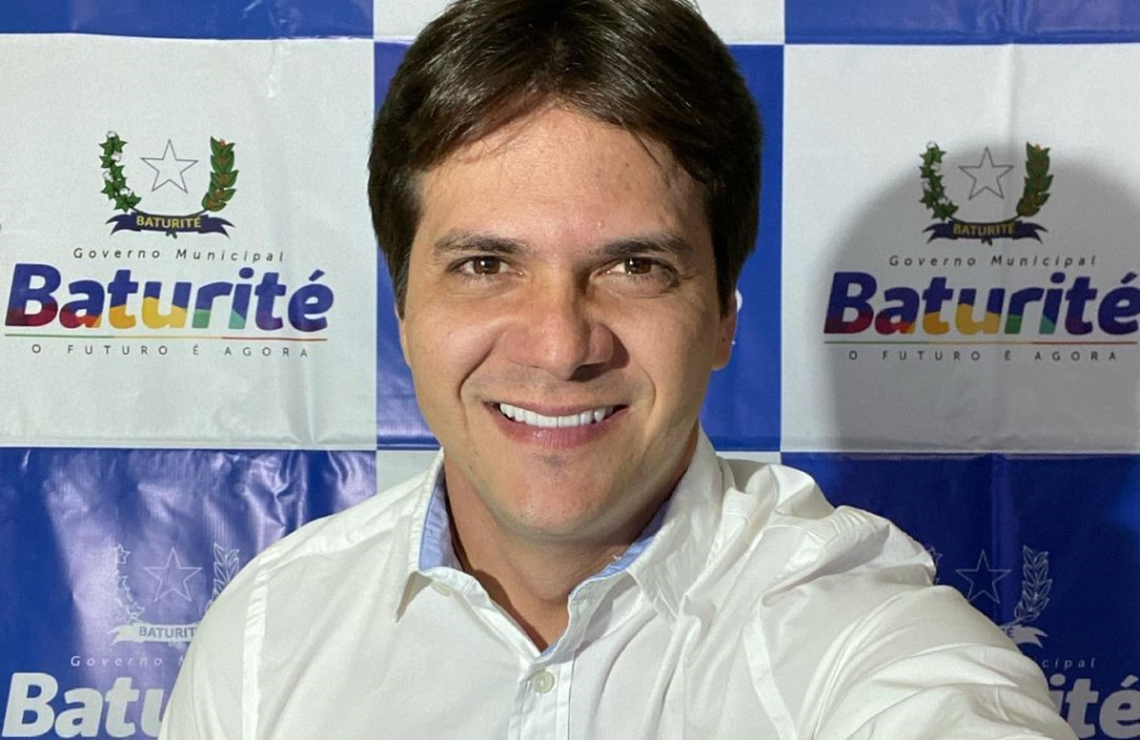 Decisão inclui o deputado federal Eduardo Bismarck (PDT) e suplente de deputado estadual Audic Mota (MDB) - Imagem: Reprodução.