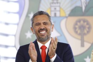 Governador Elmano de Freitas- Imagem: Reprodução.