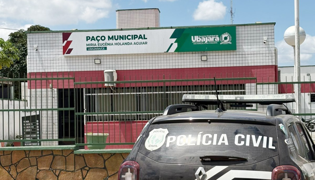 Operação do Ministério Público e da Polícia Civil mira servidor suspeito de desviar recursos públicos da Prefeitura de Ubajara