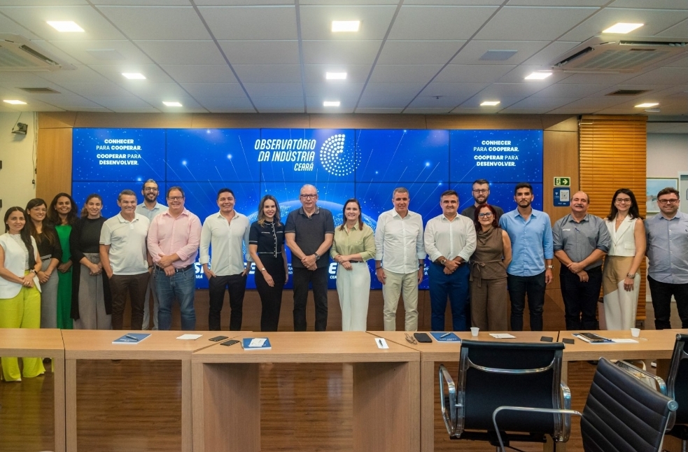 O presidente da FIEC destacou projetos como o Perfil dos Municípios Cearenses, o Atlas Eólico e Solar e o Atlas da Inovação - Imagem: Divulgação/FIEC