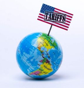 Os americanos desconsideram as lições do passado e insistem no mesmo remédio errado que acabará saindo muito caro para os EUA e o mundo - Imagem: Ilustração.