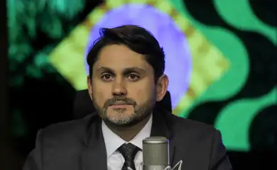 Ministro das Comunicações pede demissão depois de ter sido denunciado pela PGR