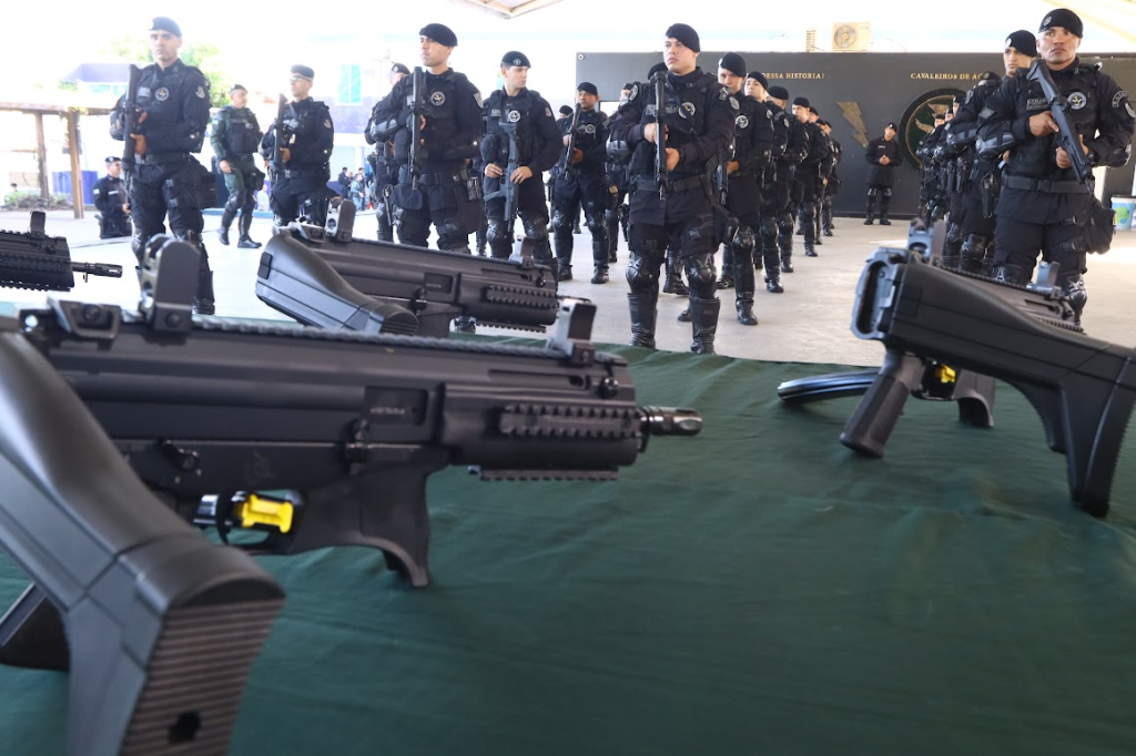 As novas armas serão distribuídas entre as 78 bases do CPRaio - Foto: Estácio Jr/Casa Civil