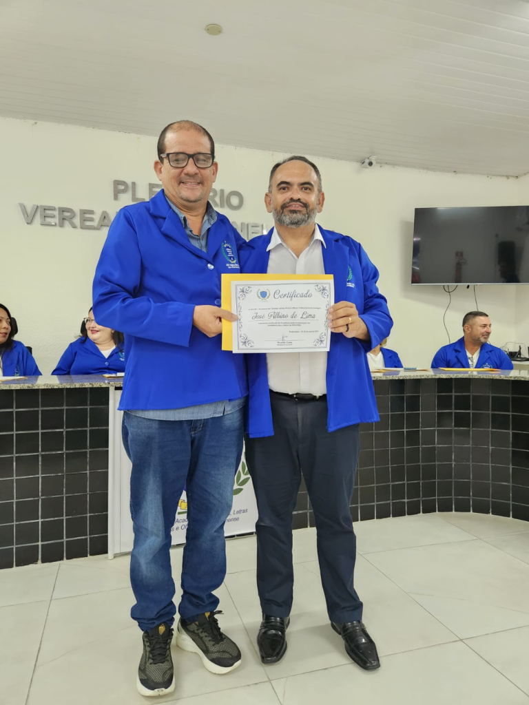 Professor José Albino (E) e o ex-presidente Ricardo Costa - Foto: Divulgação.