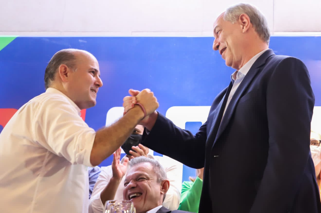 Legenda: Roberto Cláudio e Ciro Gomes - Foto: Reprodução.