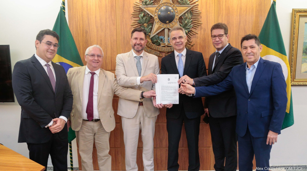 Legenda: A iniciativa integra o Plano Pena Justa e visa aprimorar o acolhimento de pessoas egressas do sistema prisional - Foto:Alex Costa/ASCOM-TJCE.