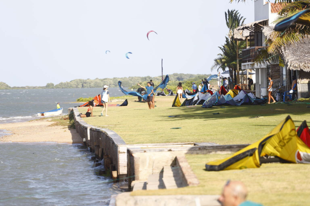 Legenda: Reconhecido internacionalmente pelas condições ideais para o esporte, o estado atrai cada vez mais turistas estrangeiros - Fotos: Helene Santos - Casa Civil