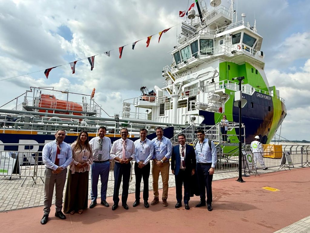 O navio Green Pioneer é o primeiro navio do mundo equipado com sistema de propulsão dual movido a amônia - Foto: Reprodução.