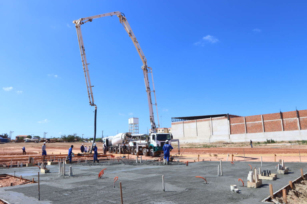 Obra, por meio do programa Minha Casa, Minha Vida, do Governo Federal, irá entregar 536 habitações em Fortaleza - Foto: Estácio Jr.