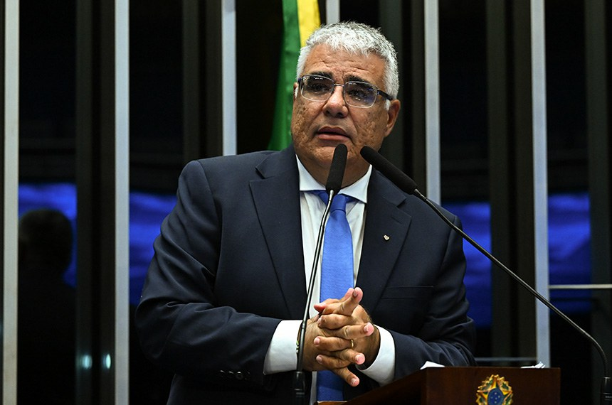 Legenda: Eduardo Girão explicou que as duas operações buscaram combater o crime organizado - Foto: Jefferson Rudy/Agência Senado