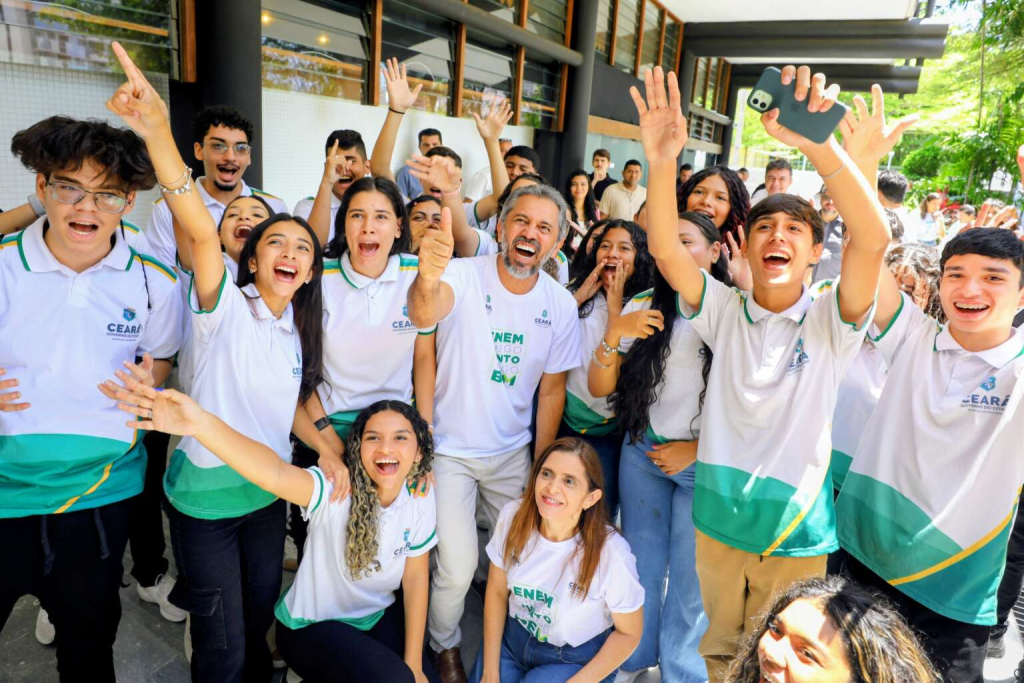 Unidades integram o pacote de 138 novas escolas que serão construídas pelo Governo do Ceará - Fotos: Hiane Braun e Carlos Gibaja/Casa Civil