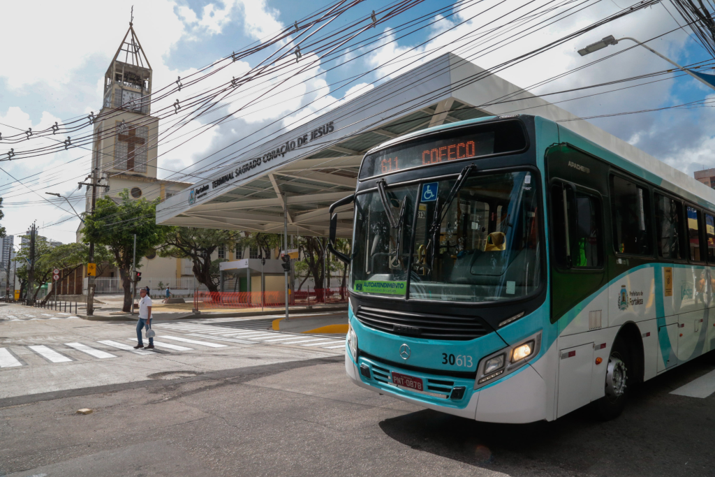 No primeiro dia de prova, mais de 12 mil estudantes foram beneficiados pela gratuidade no transporte público municipal - Foto: Divulgação.