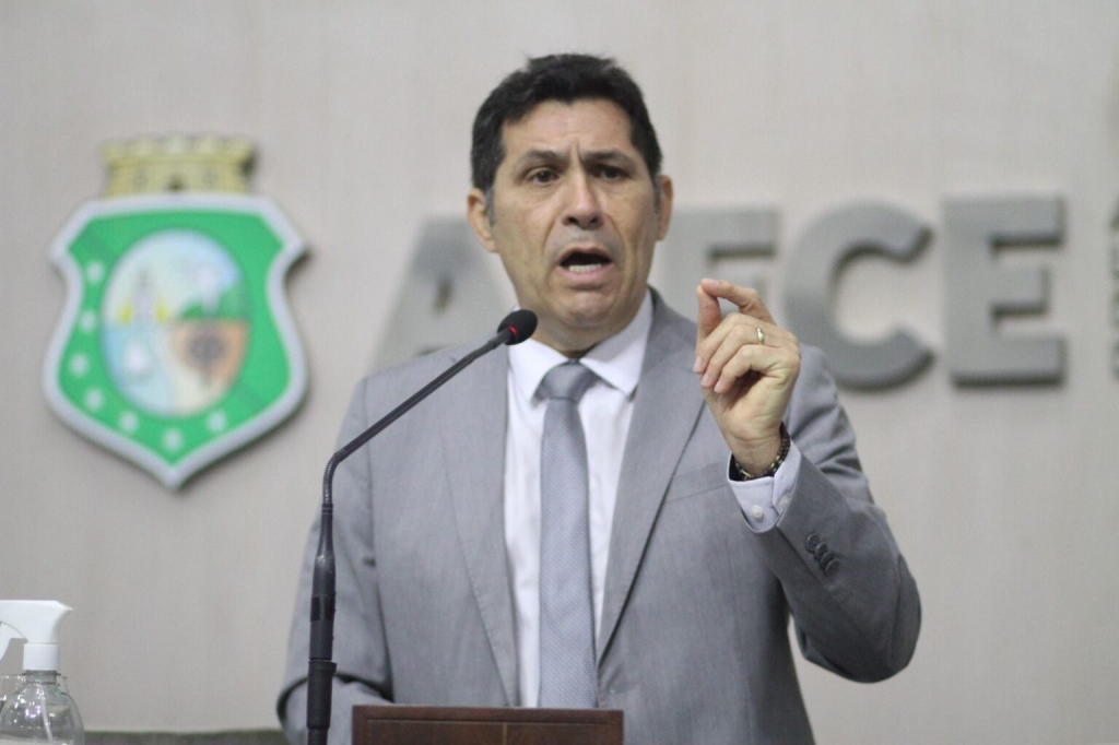 Deputado DE Assis Diniz Foto: Junior Pio.