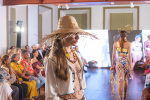 A proposta contextualiza a moda como expressão cultural e econômica - Foto: Divulgação/FIEC.