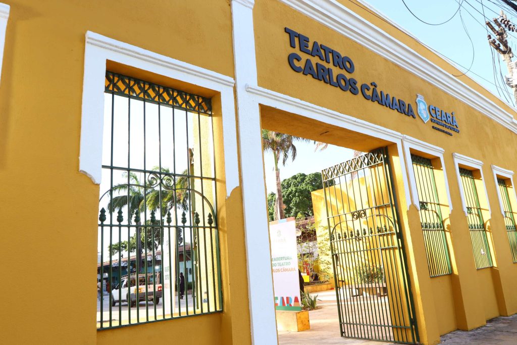O teatro está localizado no centro da cidade - Fotos: Estácio Jr/Casa Civil.