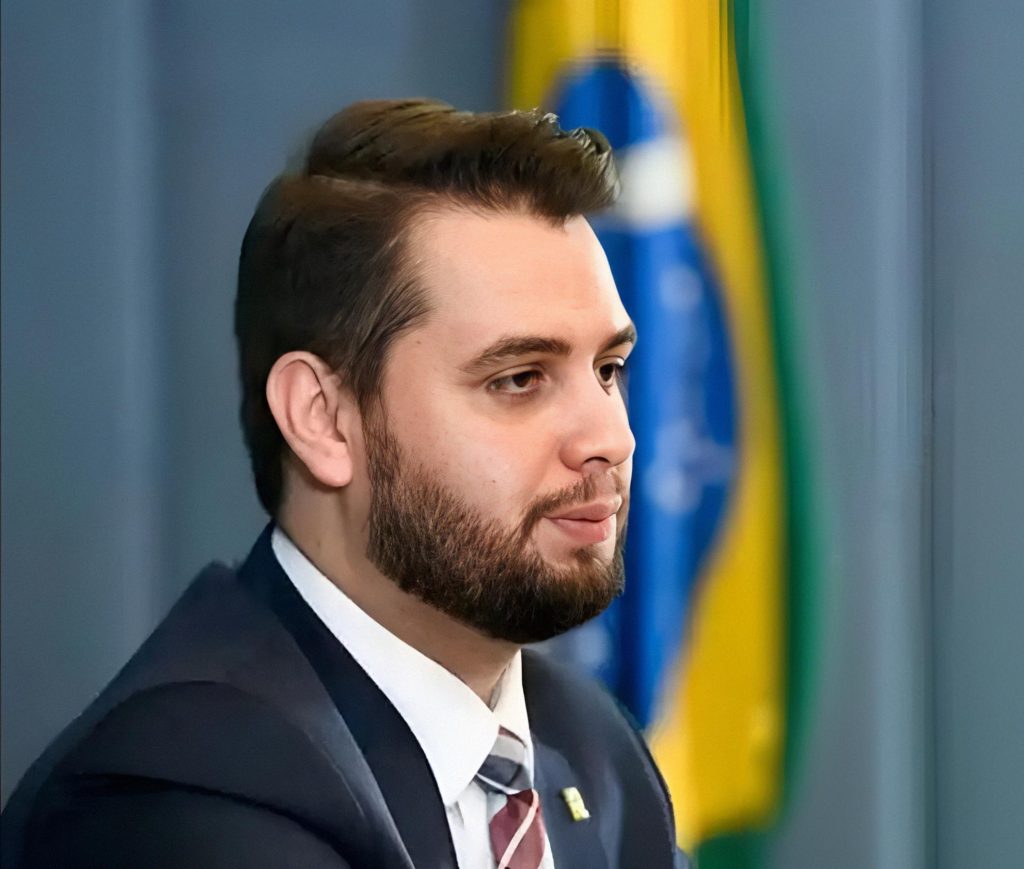 Filipe Martins, ex-assessor do ex-presidente Jair Bolsonaro - Foto: Arthur Max/MRE/Agência Brasil.
