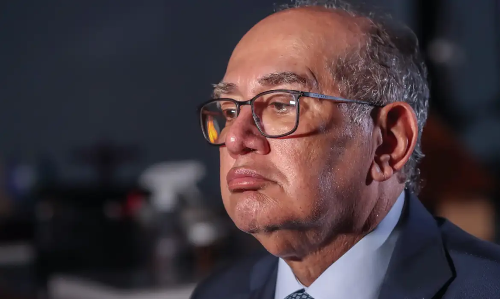 Gilmar Mendes durante entrevista exclusiva em seu gabinete. Foto: Valter Campanato/Agência Brasil