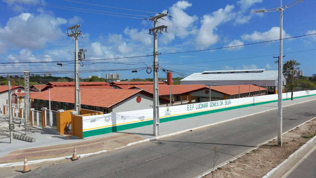 A cerimônia de inauguração contou com a presença do governador Elmano de Freitas e do ministro da Educação, Camilo Santana - Estácio Júnior e Carlos Gibaja/ Casa Civil.