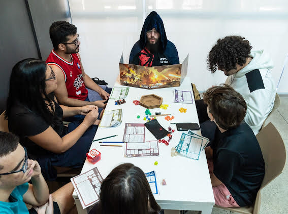 Literatura, memória, RPG e ações voltadas ao público infantil integram a agenda de 17 a 21 de dezembro