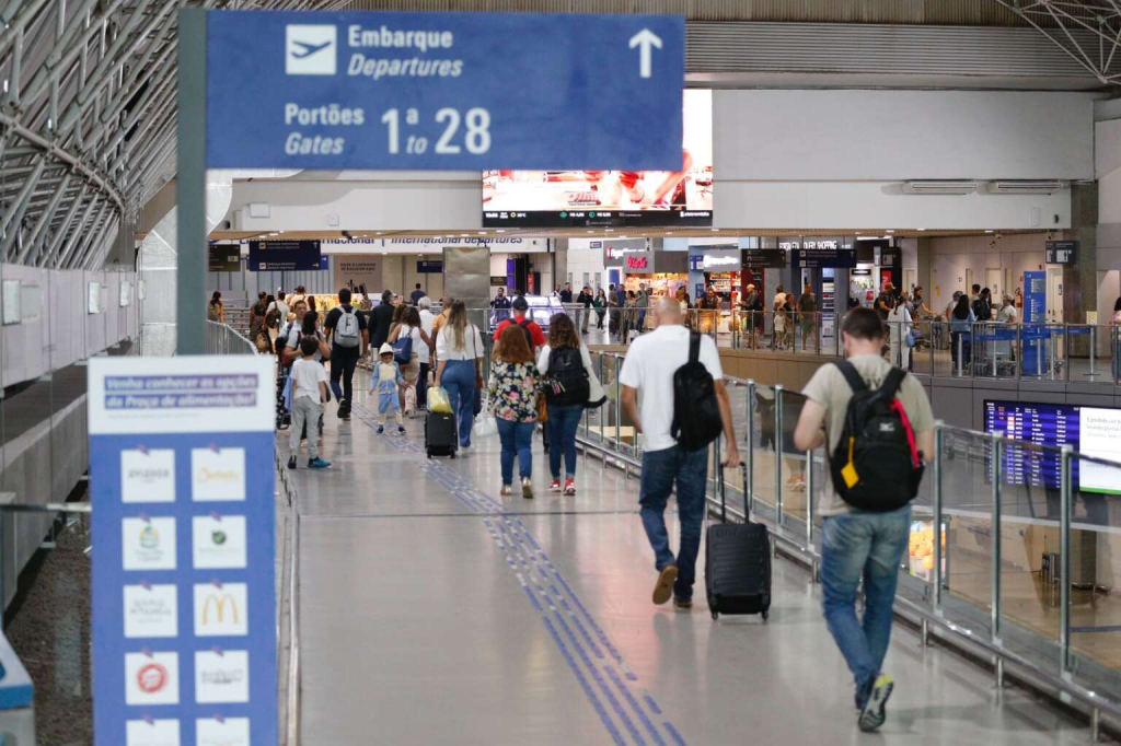 115.735 turistas internacionais desembarcaram em voos diretos no Aeroporto Pinto Martins - Foto: Tiago Stille