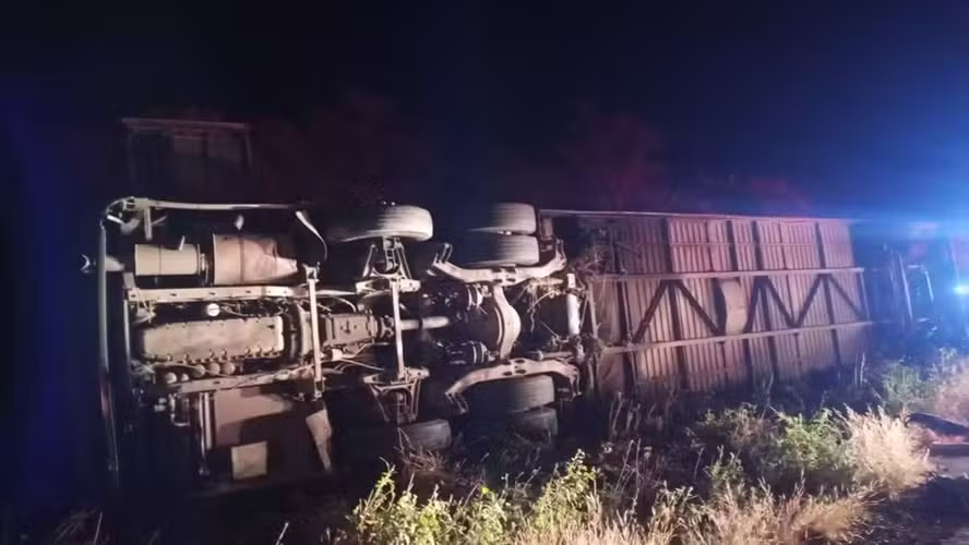 O acidente ocorreu na CE 187, em Tauá, na região dos Inhamuns- Foto: Divulgação.