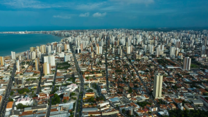 Iniciativa da Sudene conecta startups e setor público para enfrentar desafios urbanos na capital cearense - Foto: Ranimiro - Depositphotos
