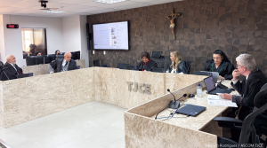 O corpo foi sepultado como indigente, cerca de 38 dias após o falecimento - Foto: Yamim Rodrigues/TJCE